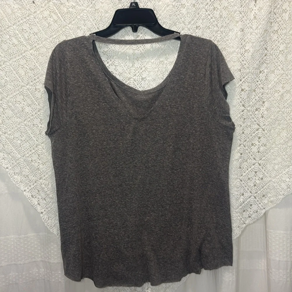 Rock & Republic Charcoal Winged Tee - Picture 3 of 6